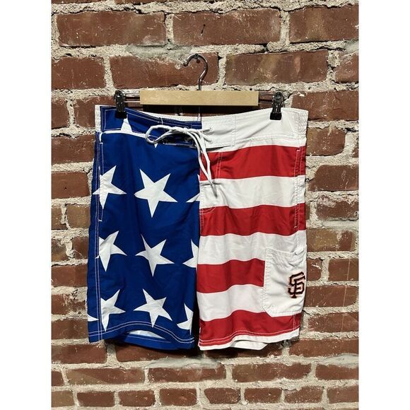 MLB Genuine Merchandise San Francisco Giants American Flag Swim Trunks Size M - Picture 1 of 3